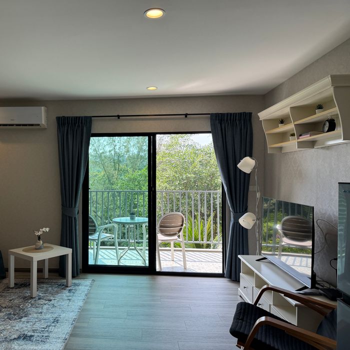 46 sqm apartment with pool view