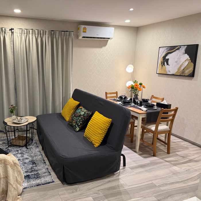Apartment with Private Exit